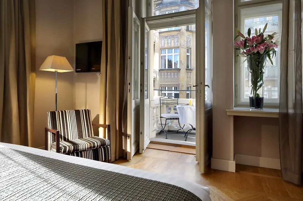 Hotel Eurostars David Praga 4*,